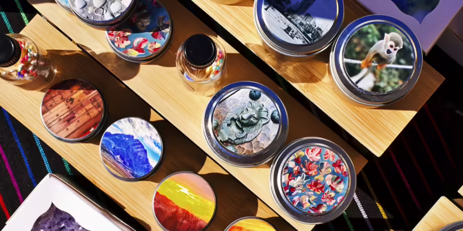 Shopify themes for personalized products